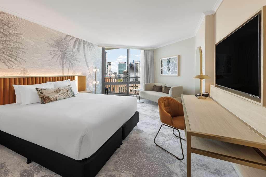 布里斯班阿莫拉酒店 客房 照片 A guest room at the hotel